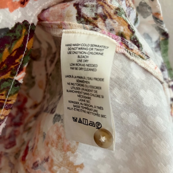 NWT Anthropologie Pilcro Cropped Surf Floral Blouse Medium - Picture 5 of 9